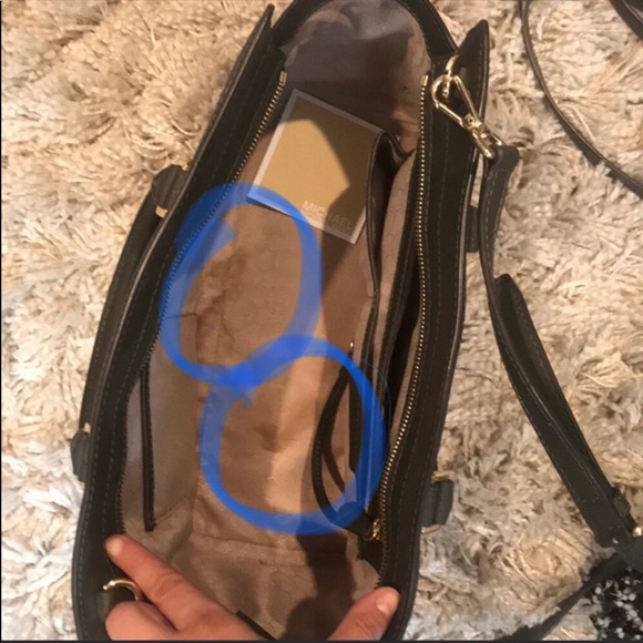 Micheal Kors Selma Bag - Picture 6 of 8